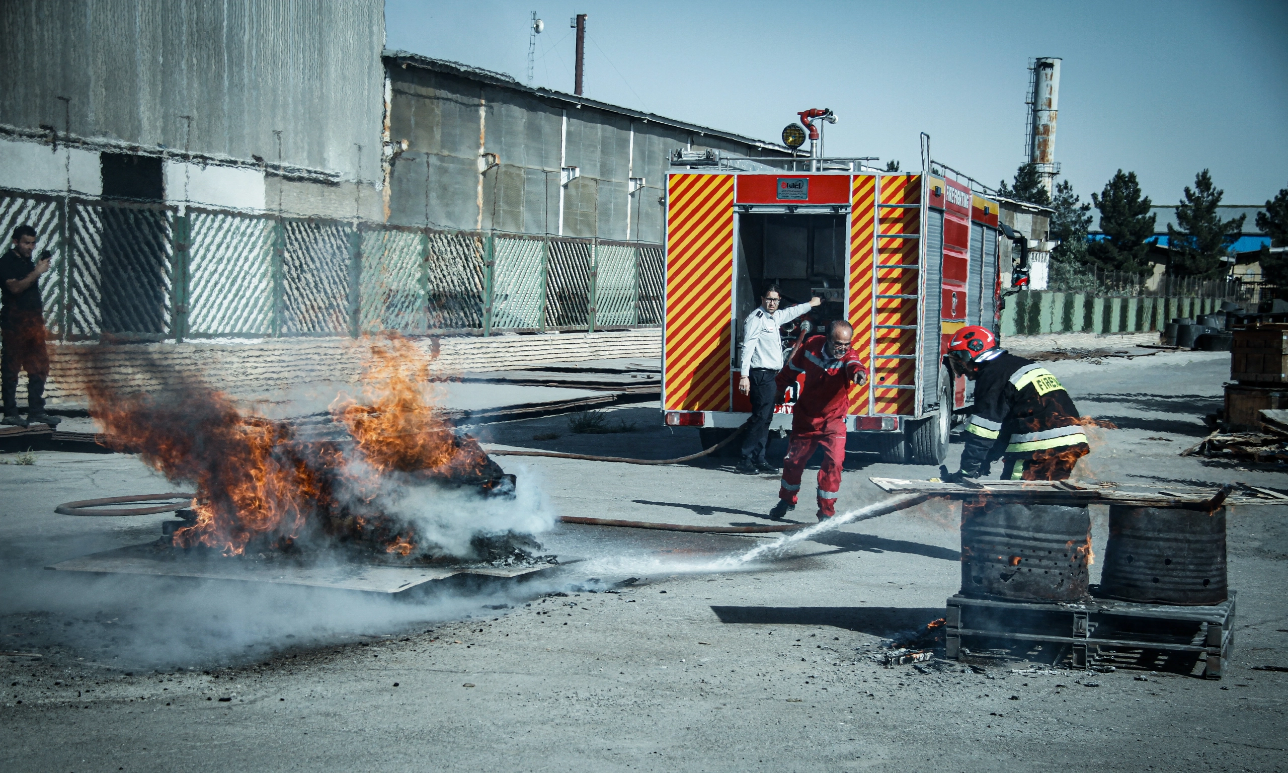 نظارت دکتر سقائی